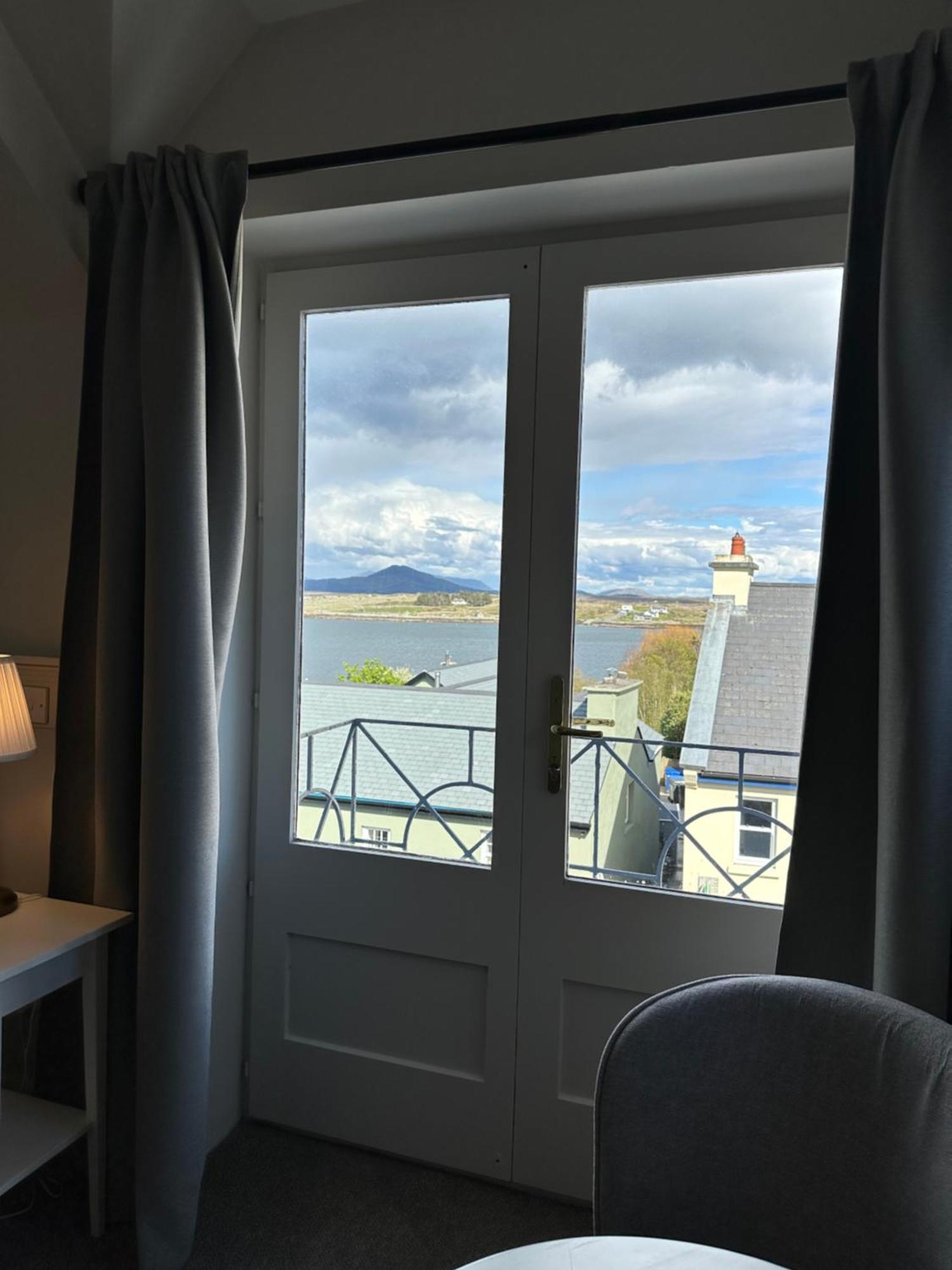 Eldon'S Bed & Breakfast Roundstone Esterno foto